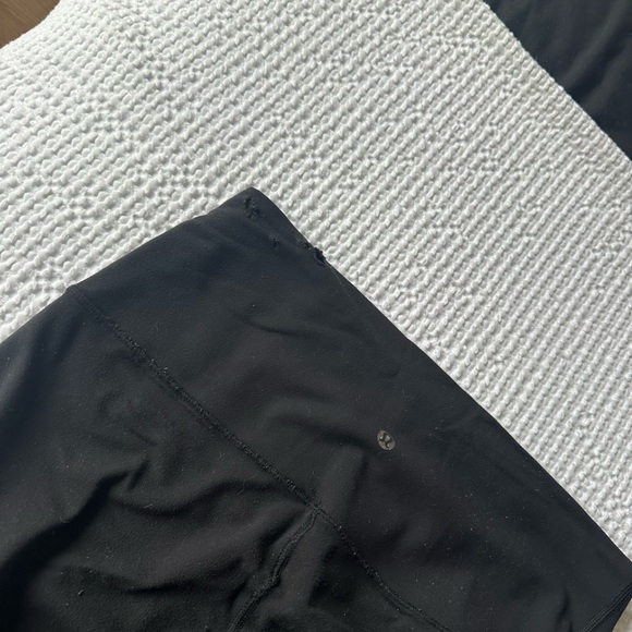 Lululemon tights - Picture 3 of 4